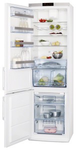 фото Холодильник AEG S 83800 CTW0
