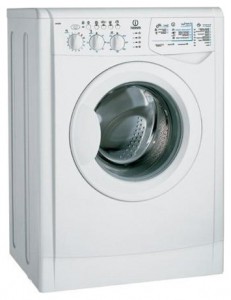 照片 洗衣机 Indesit WISL 85 X
