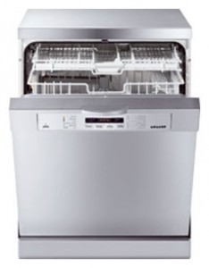 写真 食器洗い機 Miele G 1232 SC